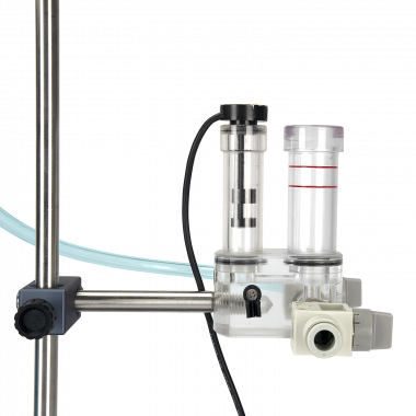 Plethysmometer Paw Volume and Oedema, water cell with transducer lateral close up